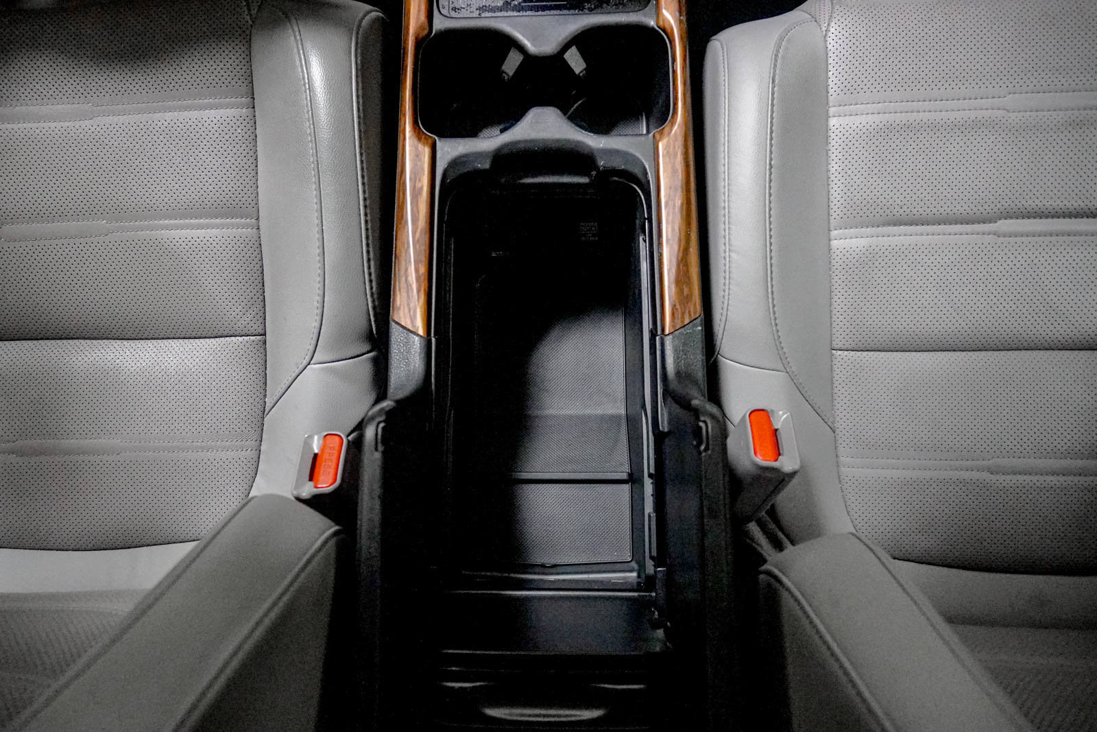 Used 2022 Honda CR-V Touring image 31
