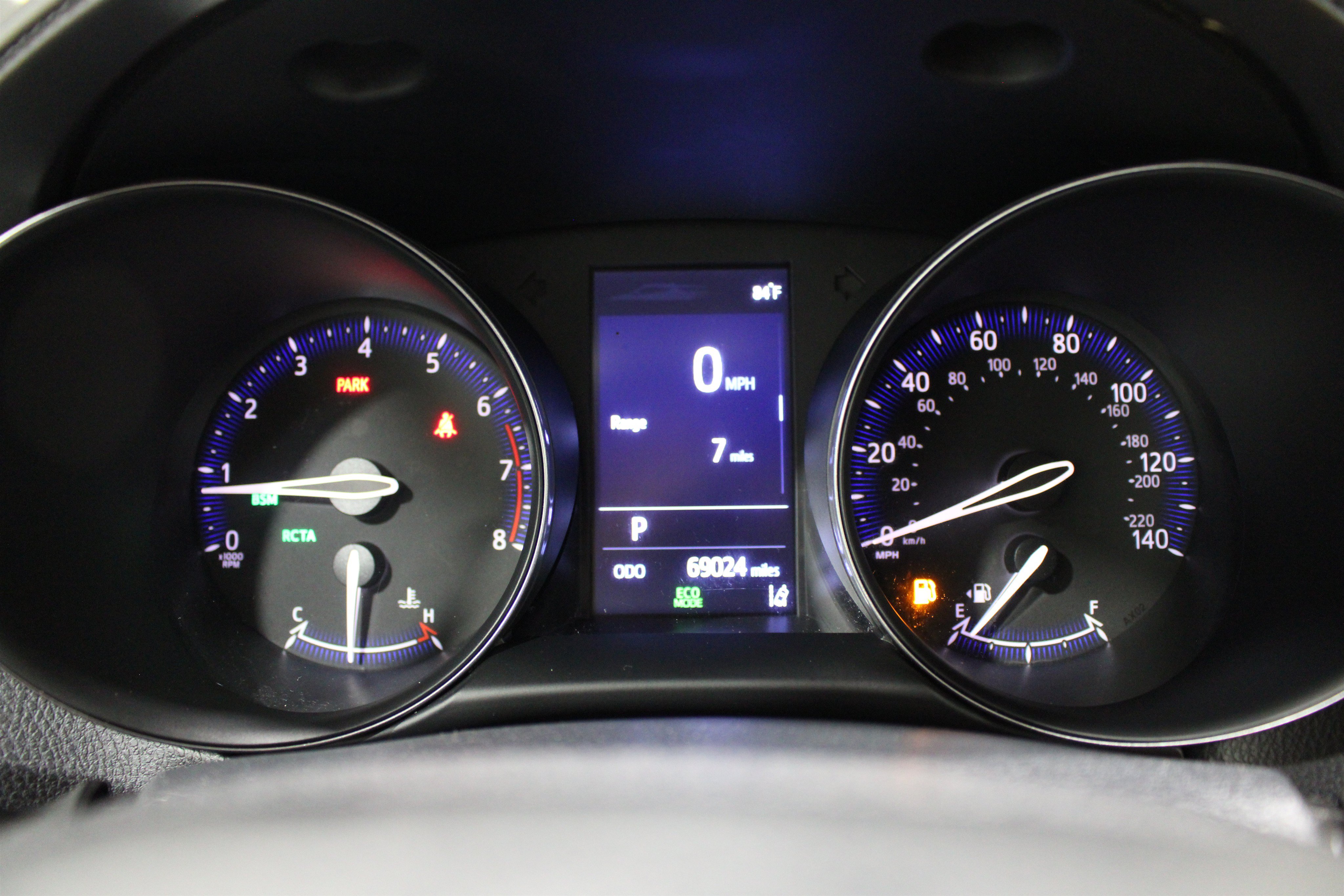 Used 2019 Toyota C-HR XLE FWD image 13