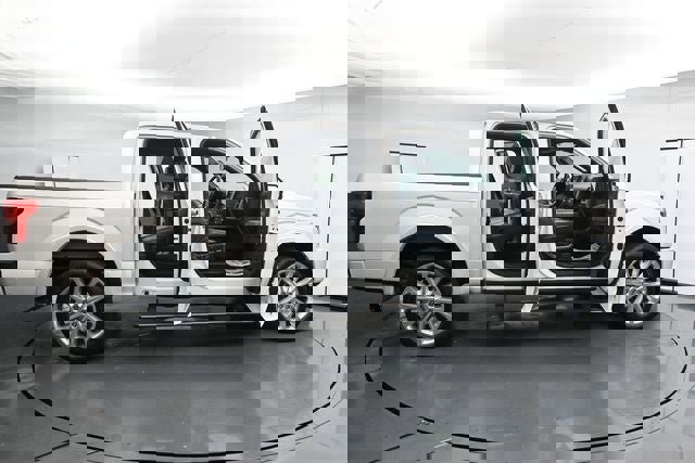 Used 2018 Ford F150 Limited w/ Trailer Tow Package image 38