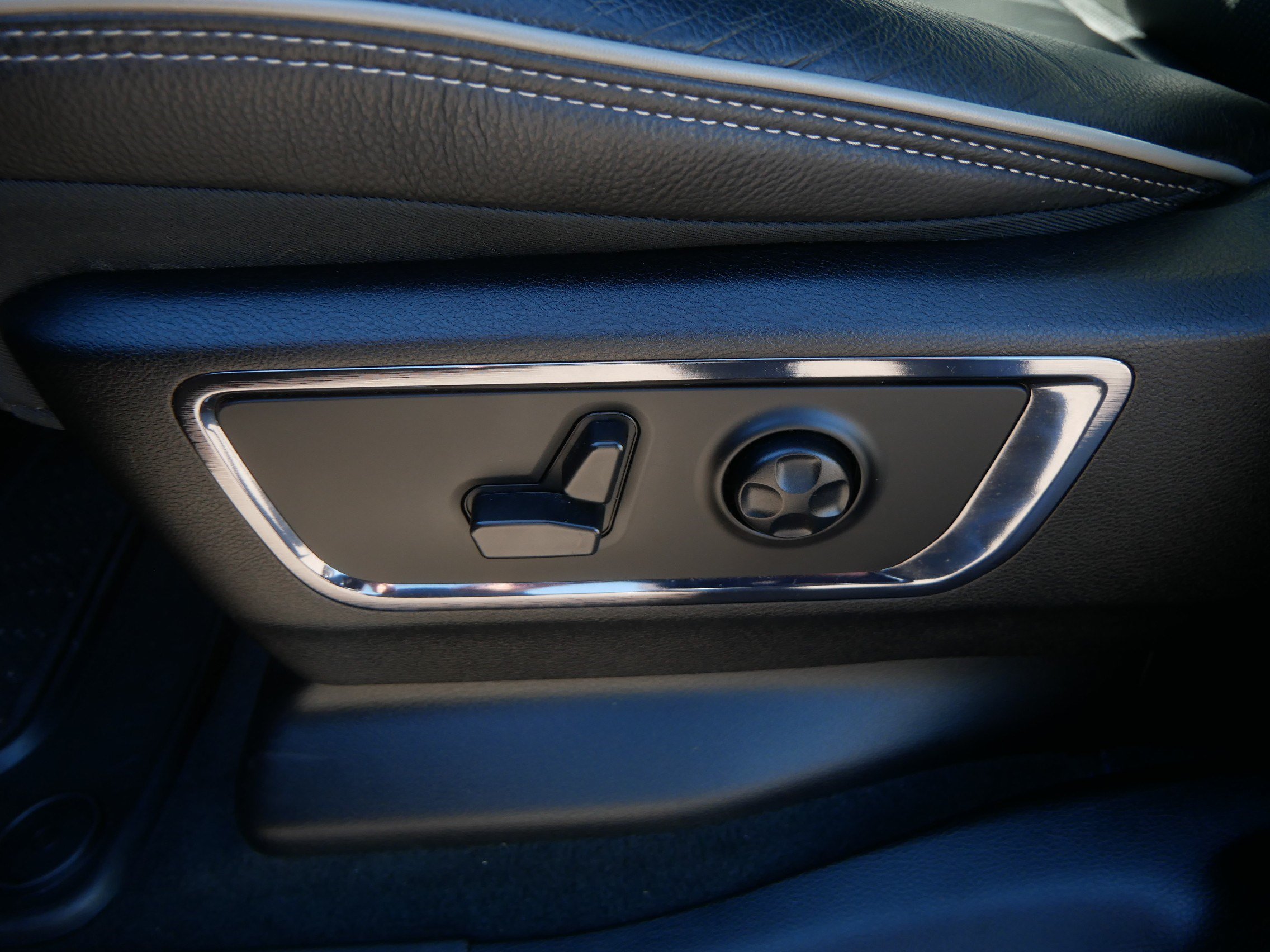 Certified 2024 RAM 1500 Limited AWD/4WD image 27