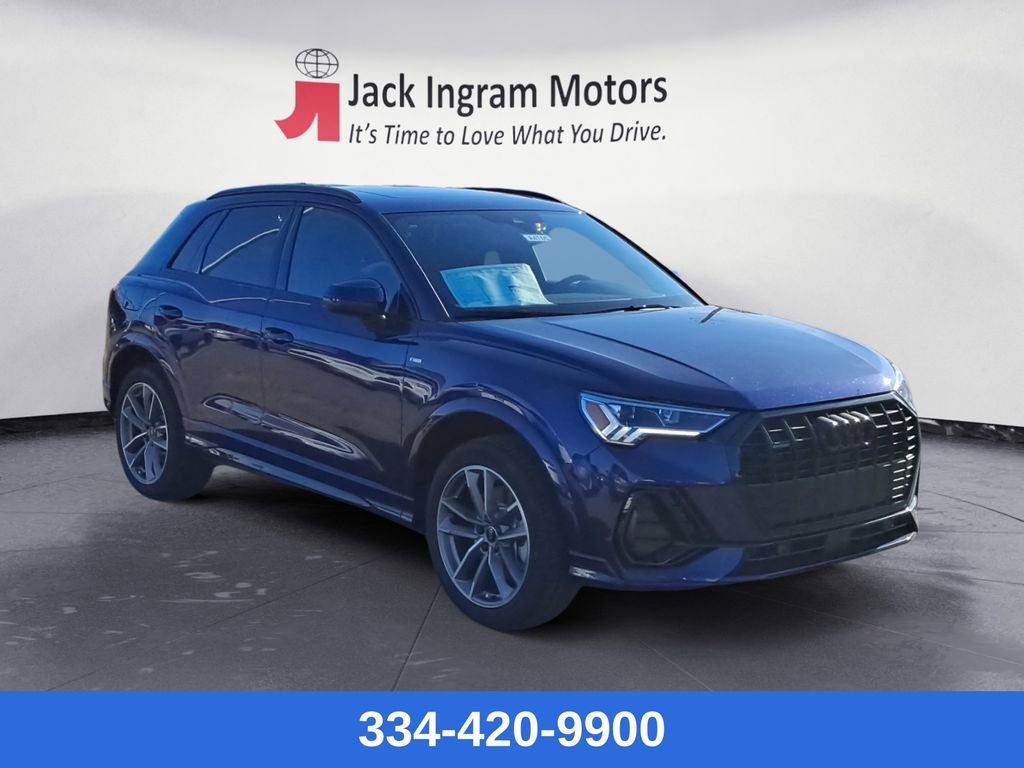 Used 2025 Audi Q3 2.0T Premium w/ Convenience Package image 7