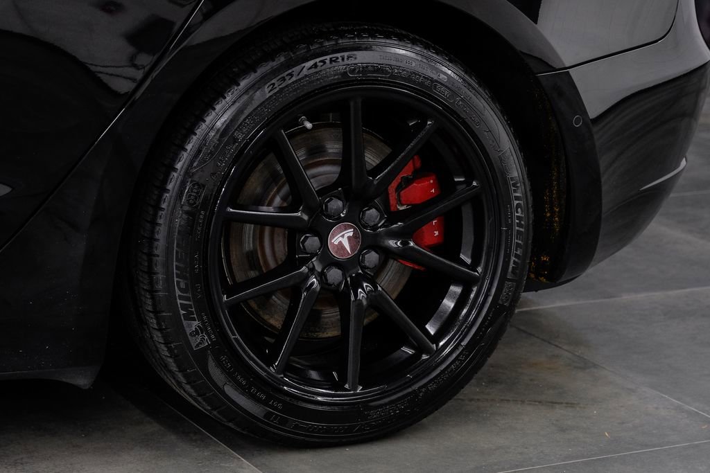 Used 2018 Tesla Model 3 Long Range image 57