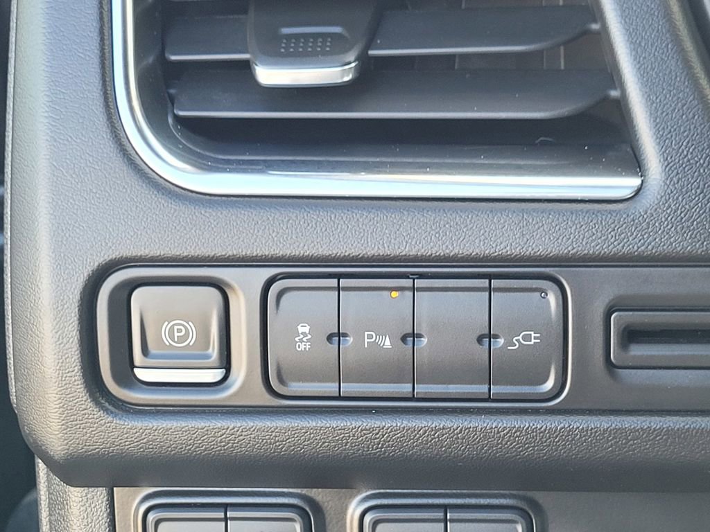 Used 2021 Chevrolet Tahoe RST image 26