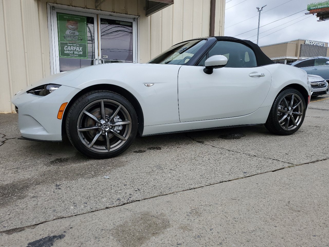 Used 2016 MAZDA MX-5 Miata Grand Touring image 4