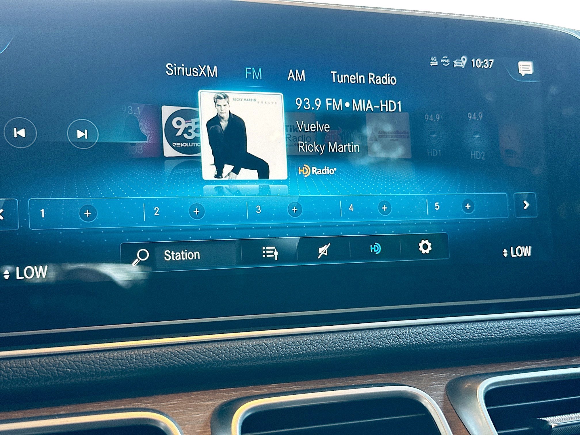 Used 2022 Mercedes-Benz GLE 350 image 15