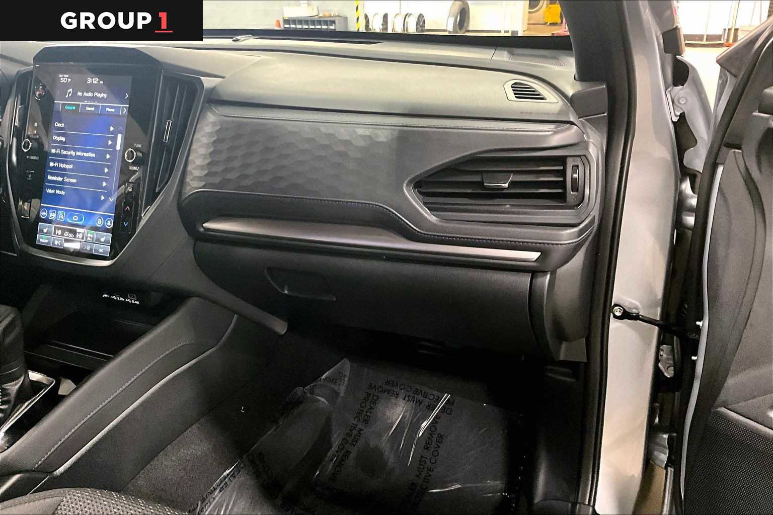 Used 2025 Subaru Forester Premium image 19