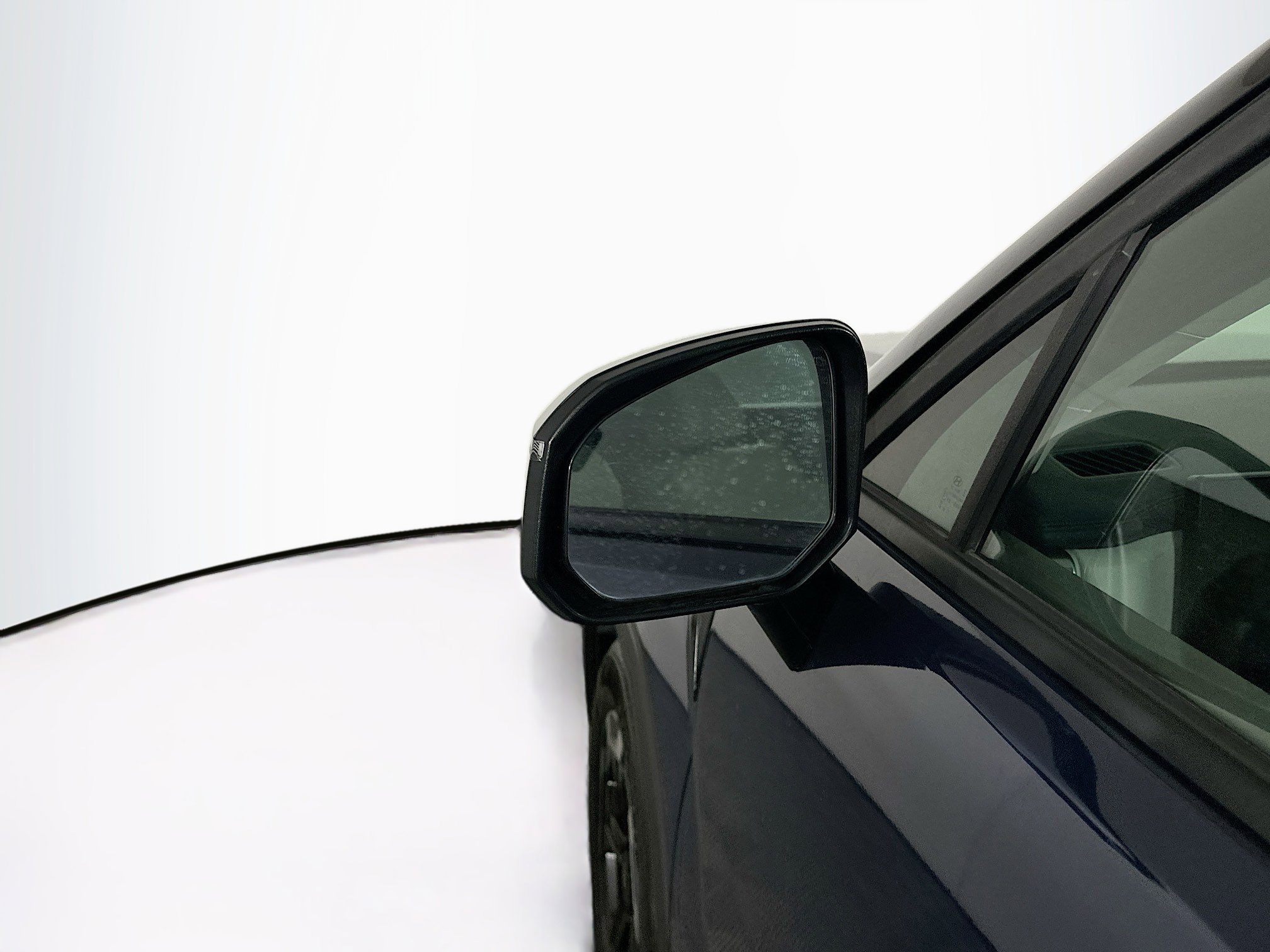 Used 2025 Hyundai Santa Fe SEL FWD image 16