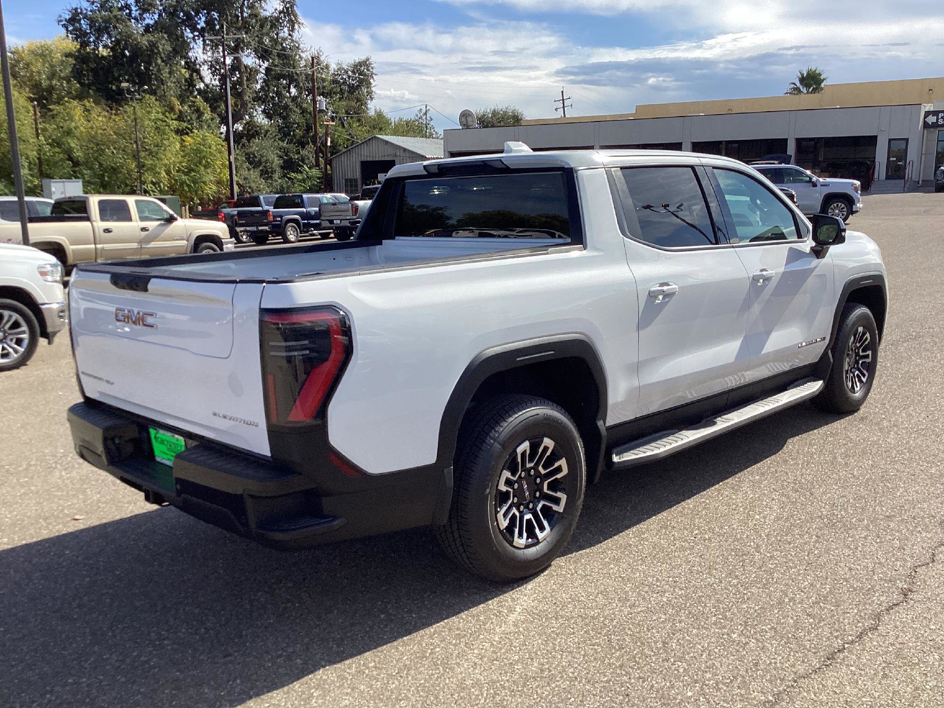 New 2026 GMC Sierra EV Elevation image 8