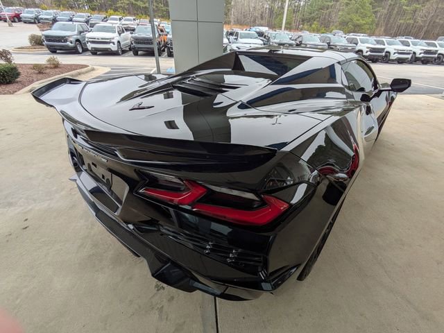 Used 2025 Chevrolet Corvette Z06 image 2
