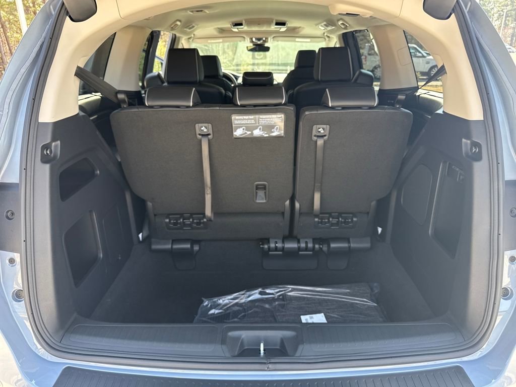 New 2026 Honda Odyssey Touring image 25