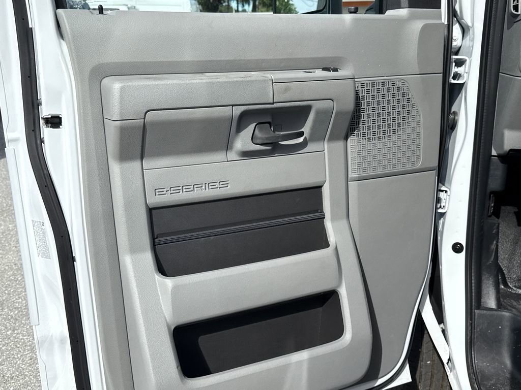New 2026 Ford E-350 and Econoline 350 Super Duty w/ Power Equipment Group RWD image 17