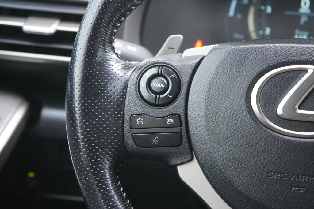 Used 2016 Lexus IS 300 AWD w/ F Sport Package image 14