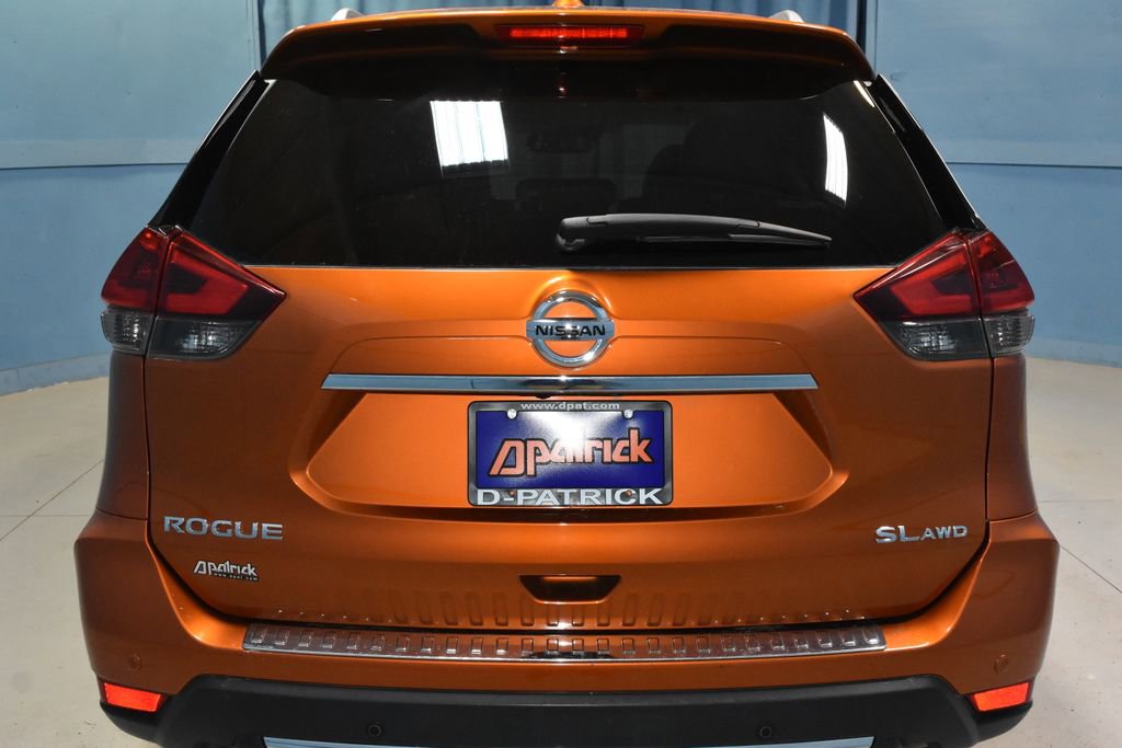 Used 2019 Nissan Rogue SL w/ Premium Package AWD/4WD image 26
