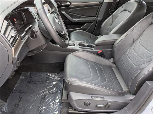 Used 2019 Volkswagen Jetta SEL Premium image 17