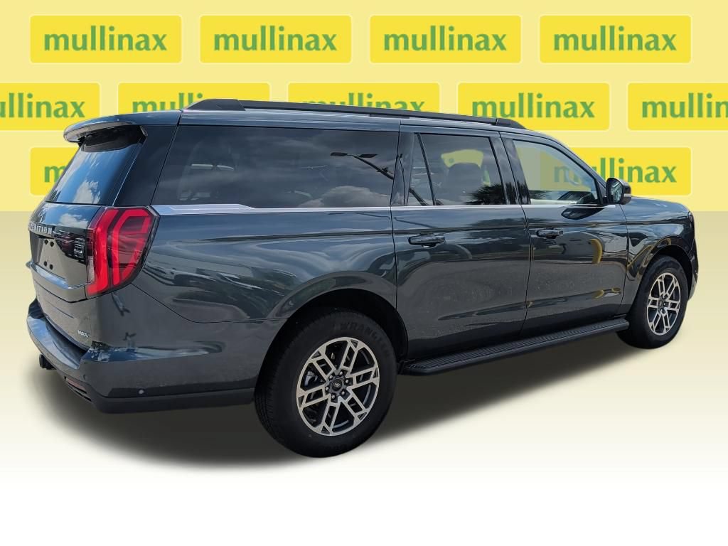Used 2025 Ford Expedition Max Active RWD image 18