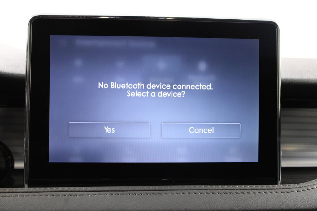 Used 2022 Lincoln Corsair FWD image 32