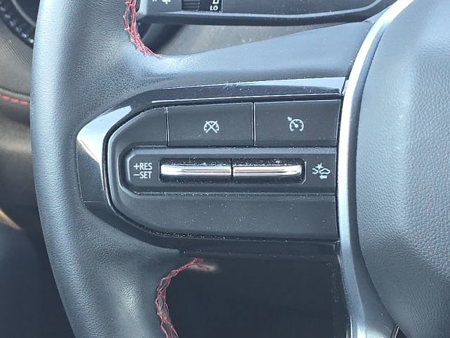 Used 2024 Chevrolet Colorado Z71 w/ Z71 Convenience Package 2 image 25