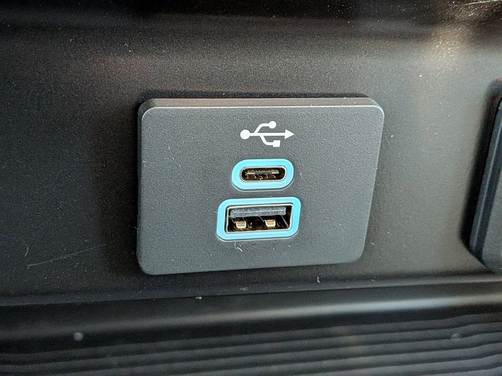 New 2025 Ford F450 XL w/ XL Chrome Package image 22