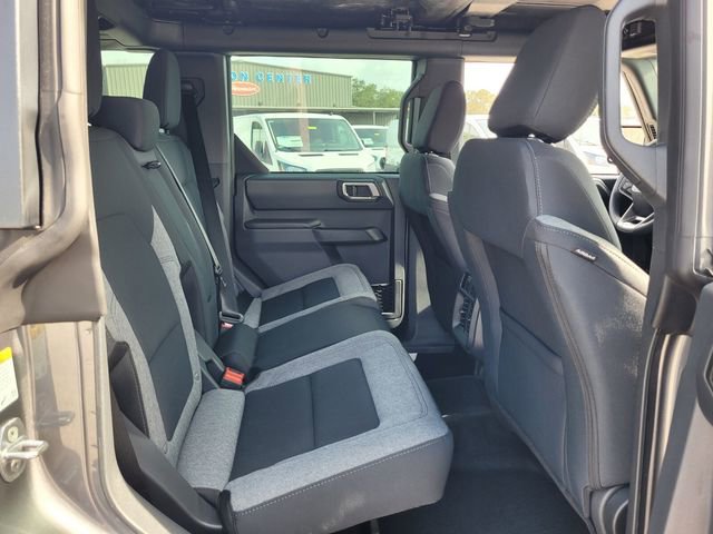 New 2025 Ford Bronco 4-Door image 18