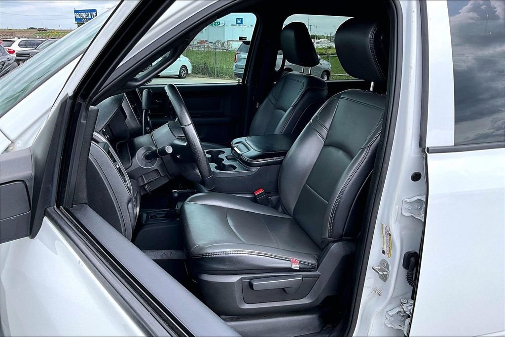 Used 2023 RAM 3500 Tradesman image 31