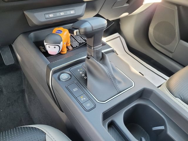 New 2027 Kia Seltos LX FWD image 10
