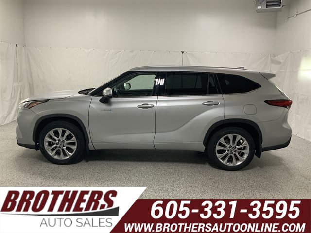 Used 2020 Toyota Highlander Limited AWD/4WD image 1