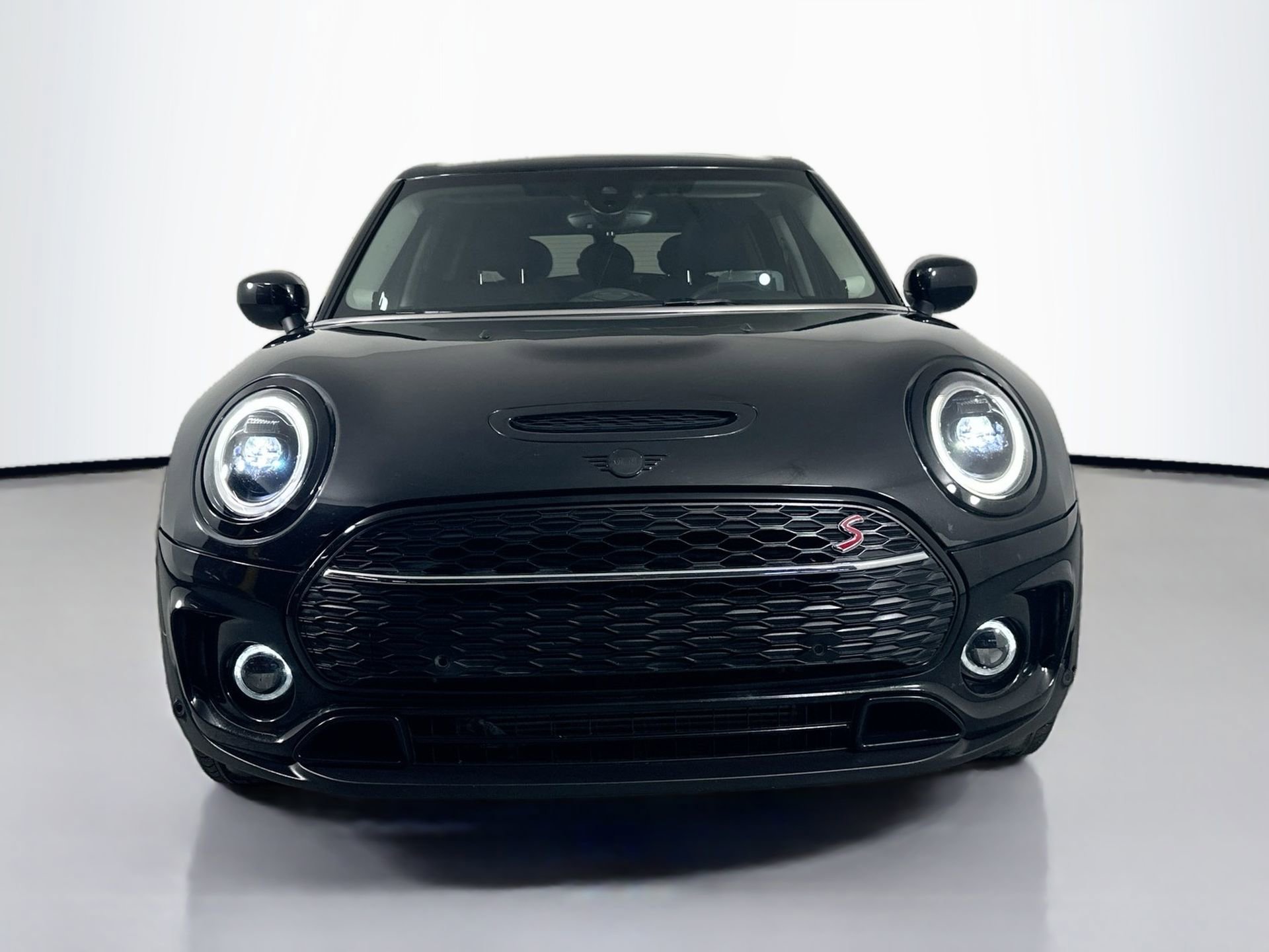 Used 2023 MINI Cooper Clubman S image 2