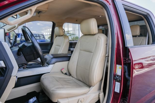 Used 2017 Ford F350 Lariat w/ Lariat Value Package AWD/4WD image 25