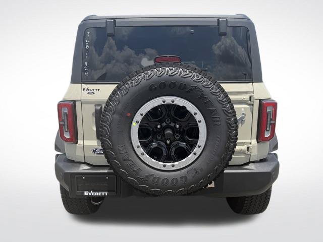 New 2026 Ford Bronco Outer Banks w/ Sasquatch Package AWD/4WD image 6