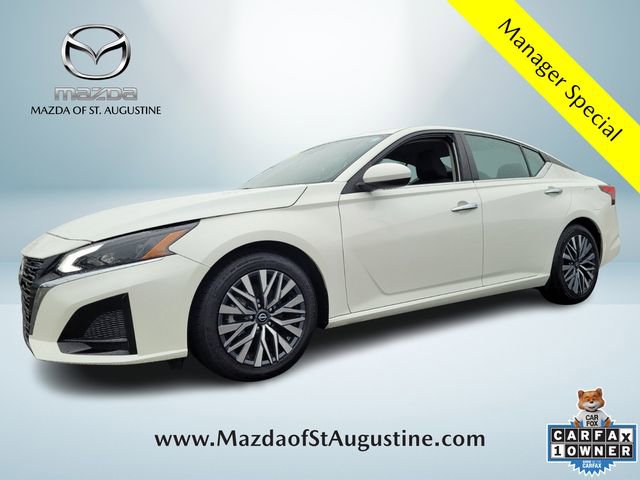 Used 2023 Nissan Altima 2.5 SV image 1