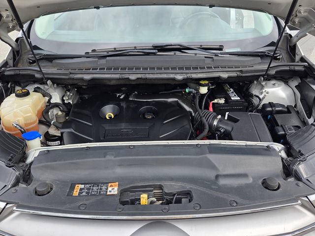Used 2018 Ford Edge Titanium w/ Technology Package FWD image 21