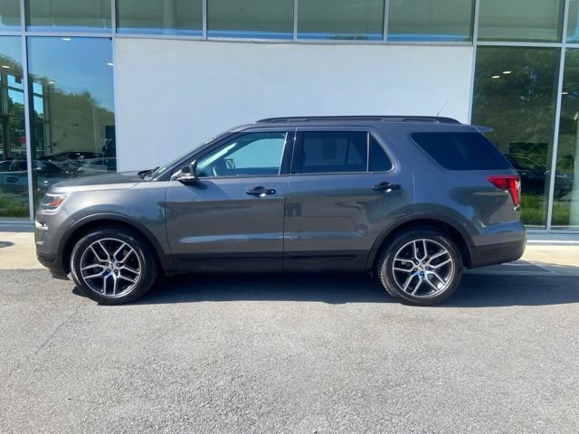 Used 2018 Ford Explorer Sport w/ Ford Safe & Smart Package AWD/4WD image 2
