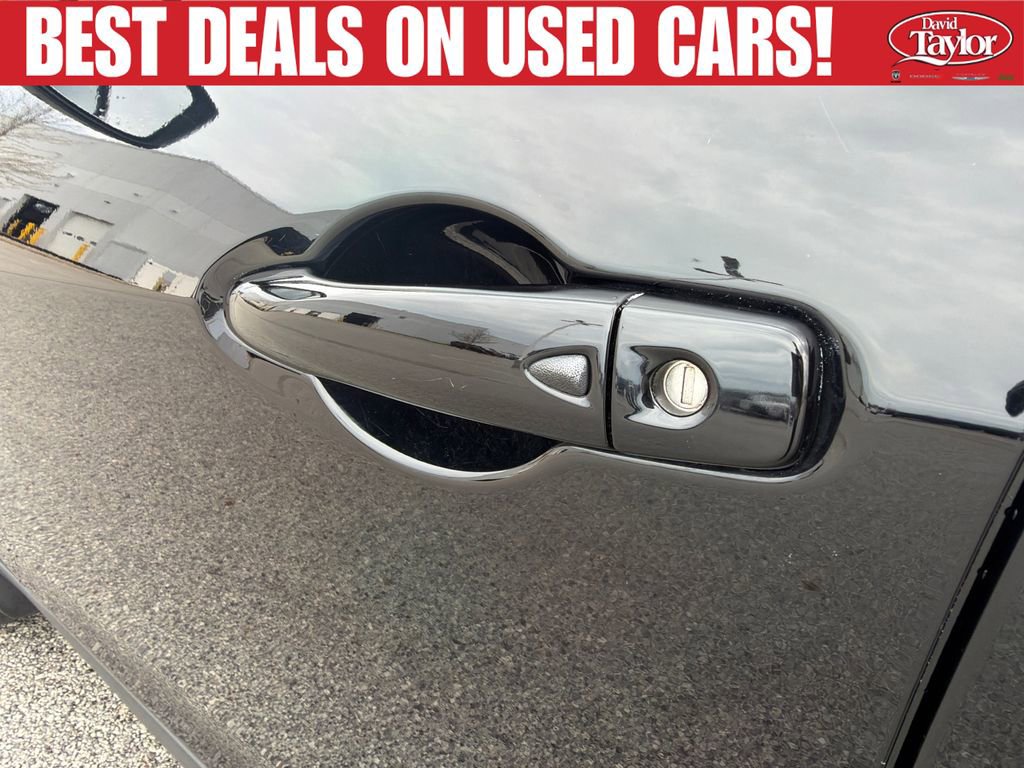 Used 2023 Nissan Kicks SV FWD image 42