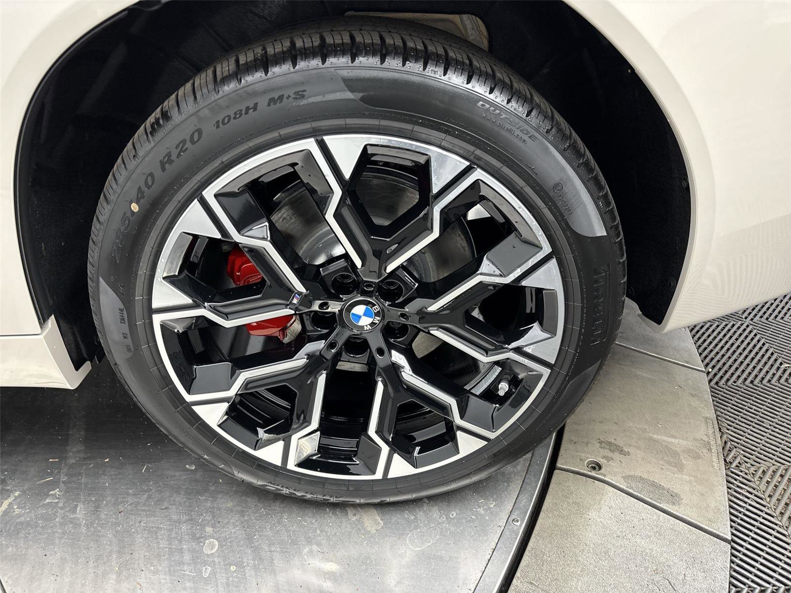 New 2026 BMW X3 xDrive30 w/ M Sport Package AWD/4WD image 27