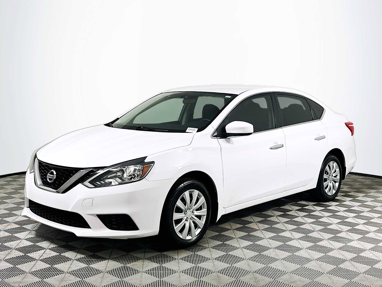 Used 2019 Nissan Sentra S FWD image 3