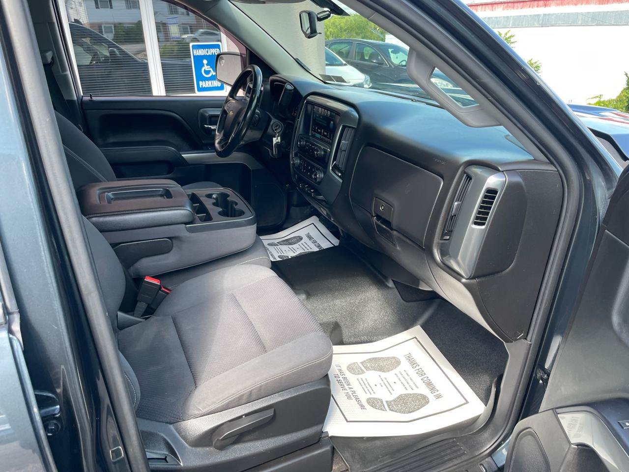 Used 2019 Chevrolet Silverado 1500 LT AWD/4WD image 30