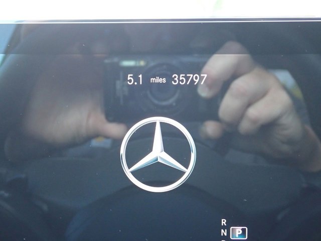 Used 2022 Mercedes-Benz GLB 250 4MATIC w/ Premium Package Lite image 25