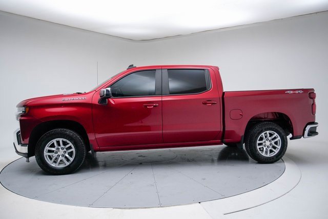 Used 2021 Chevrolet Silverado 1500 LT image 2