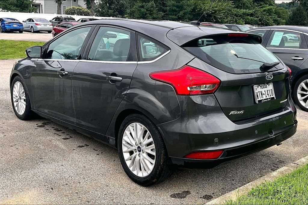 Used 2018 Ford Focus Titanium FWD image 5