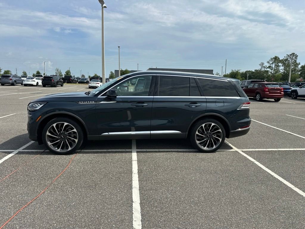 Used 2021 Lincoln Aviator Reserve w/ Equipment Group 201A AWD/4WD image 15