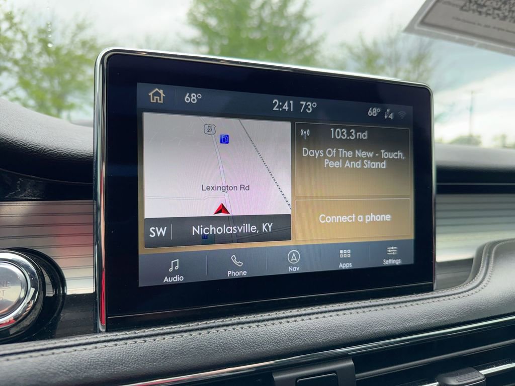 Used 2020 Lincoln Corsair AWD w/ Premium Package image 14