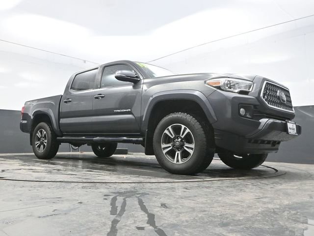 Used 2019 Toyota Tacoma TRD Sport image 24