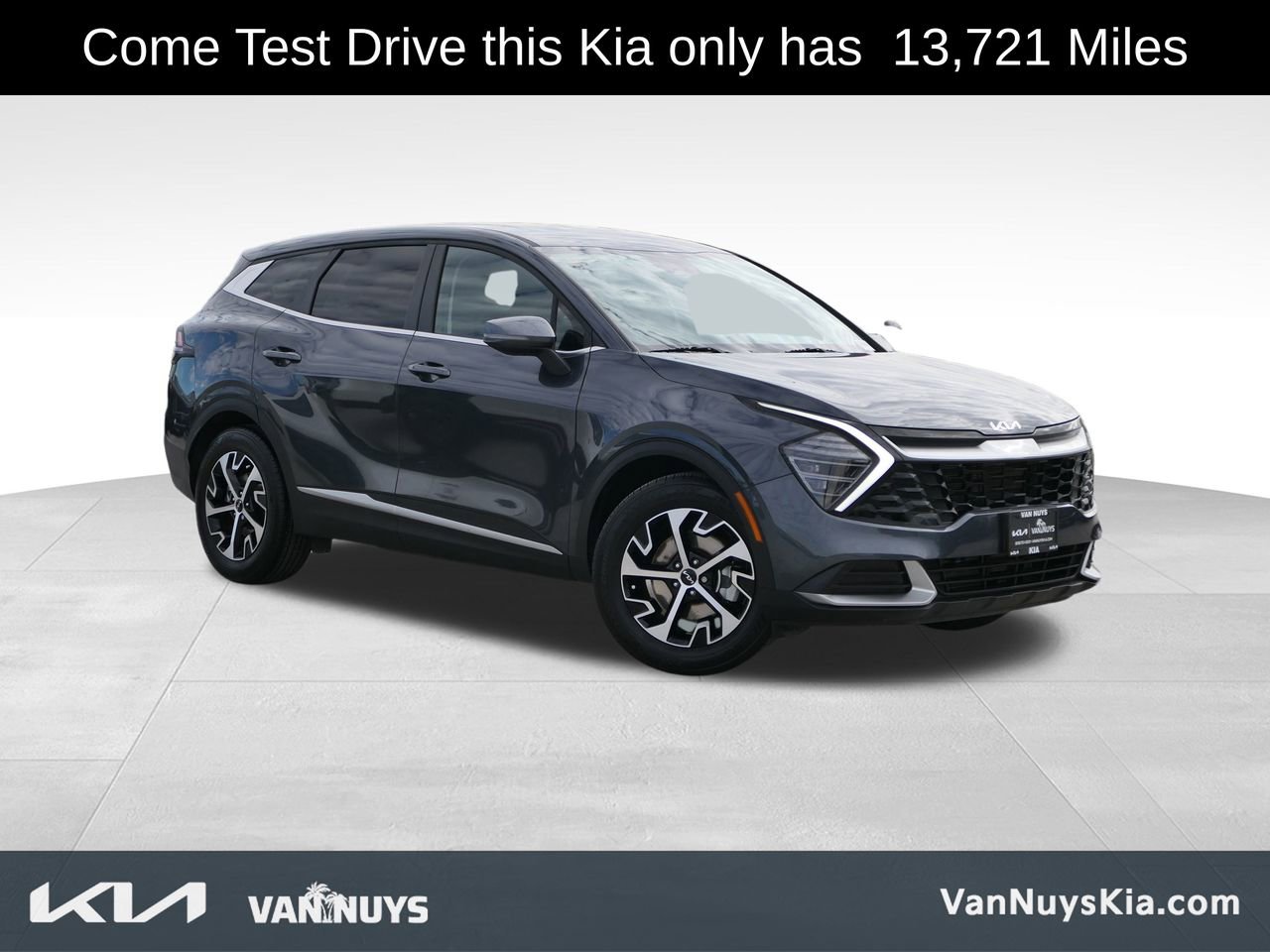 Used 2024 Kia Sportage EX