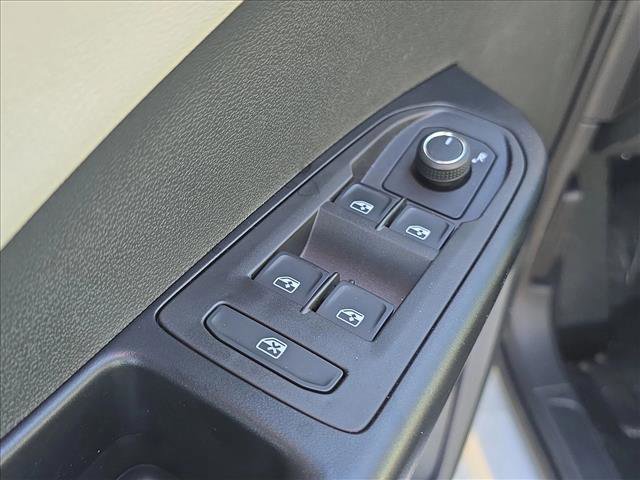 New 2026 Volkswagen Taos S image 5