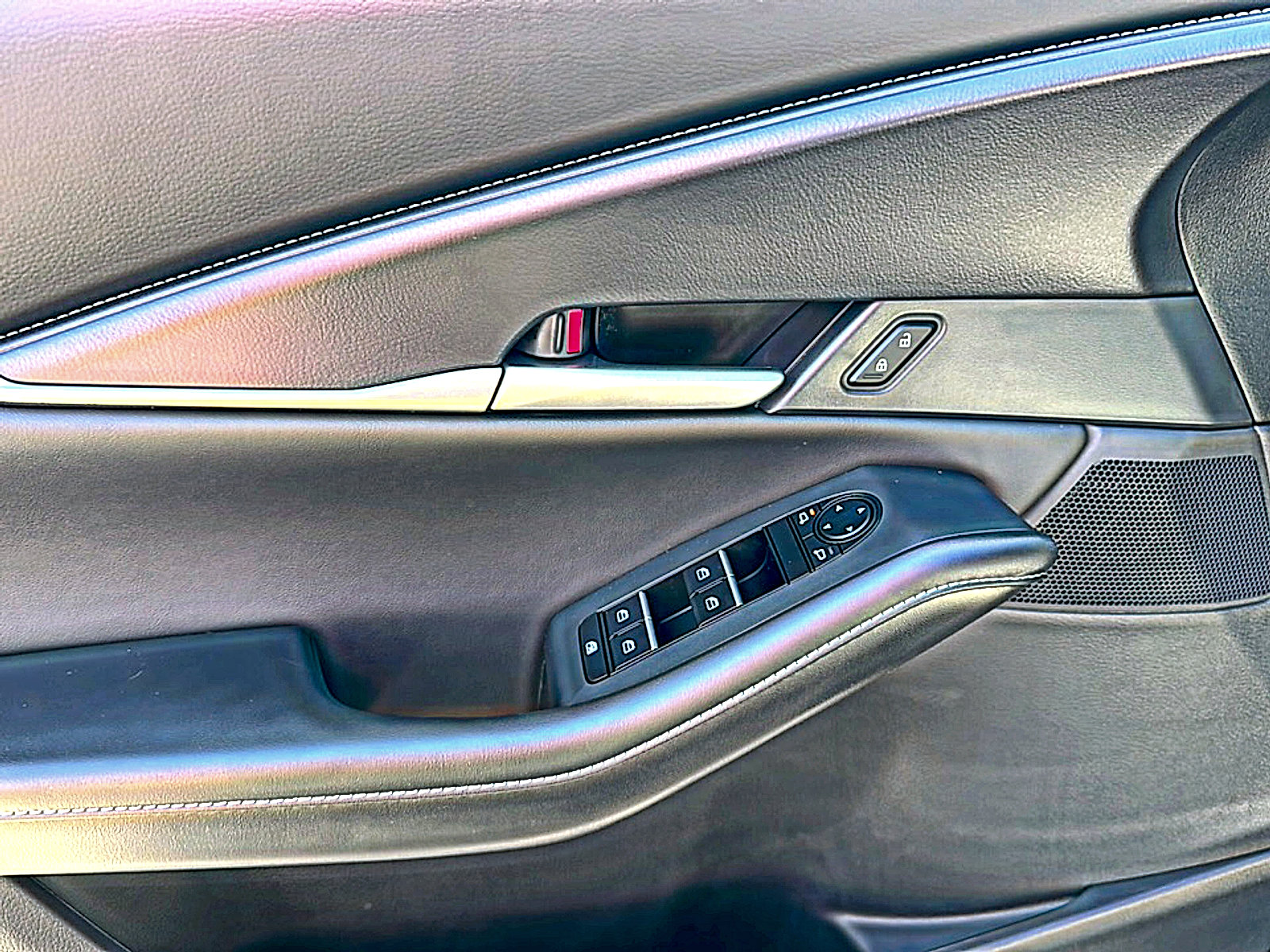 New 2026 MAZDA CX-30 Aire Edition image 14