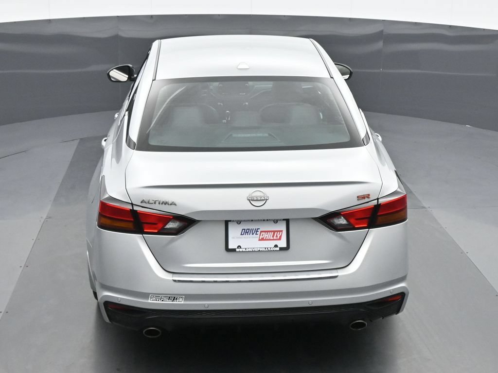Used 2023 Nissan Altima 2.5 SR FWD image 21