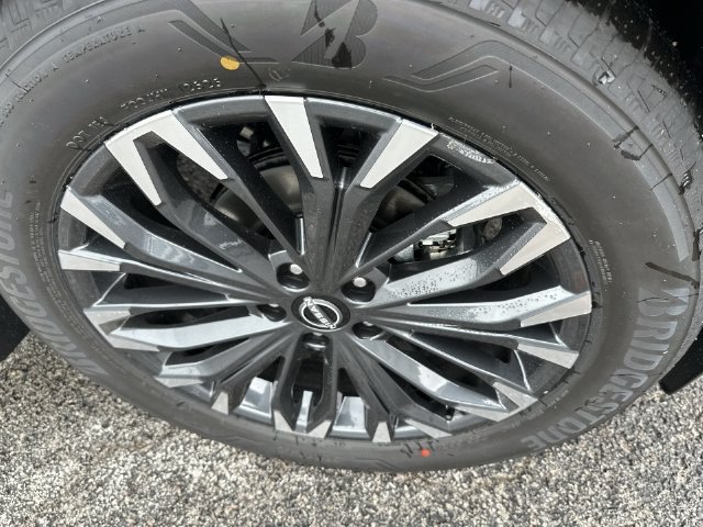 New 2026 Nissan Rogue Platinum w/ Platinum Premium Package AWD/4WD image 28