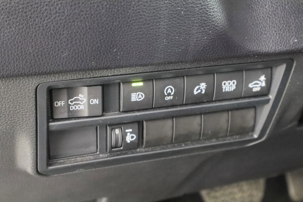 Used 2023 Toyota Tundra SR5 w/ SR5 Convenience Package image 22