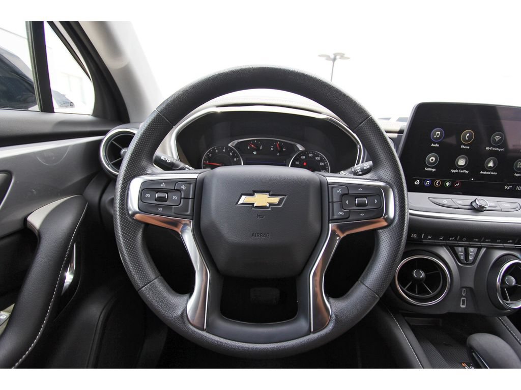 Used 2024 Chevrolet Blazer LT w/ Convenience Package FWD image 14
