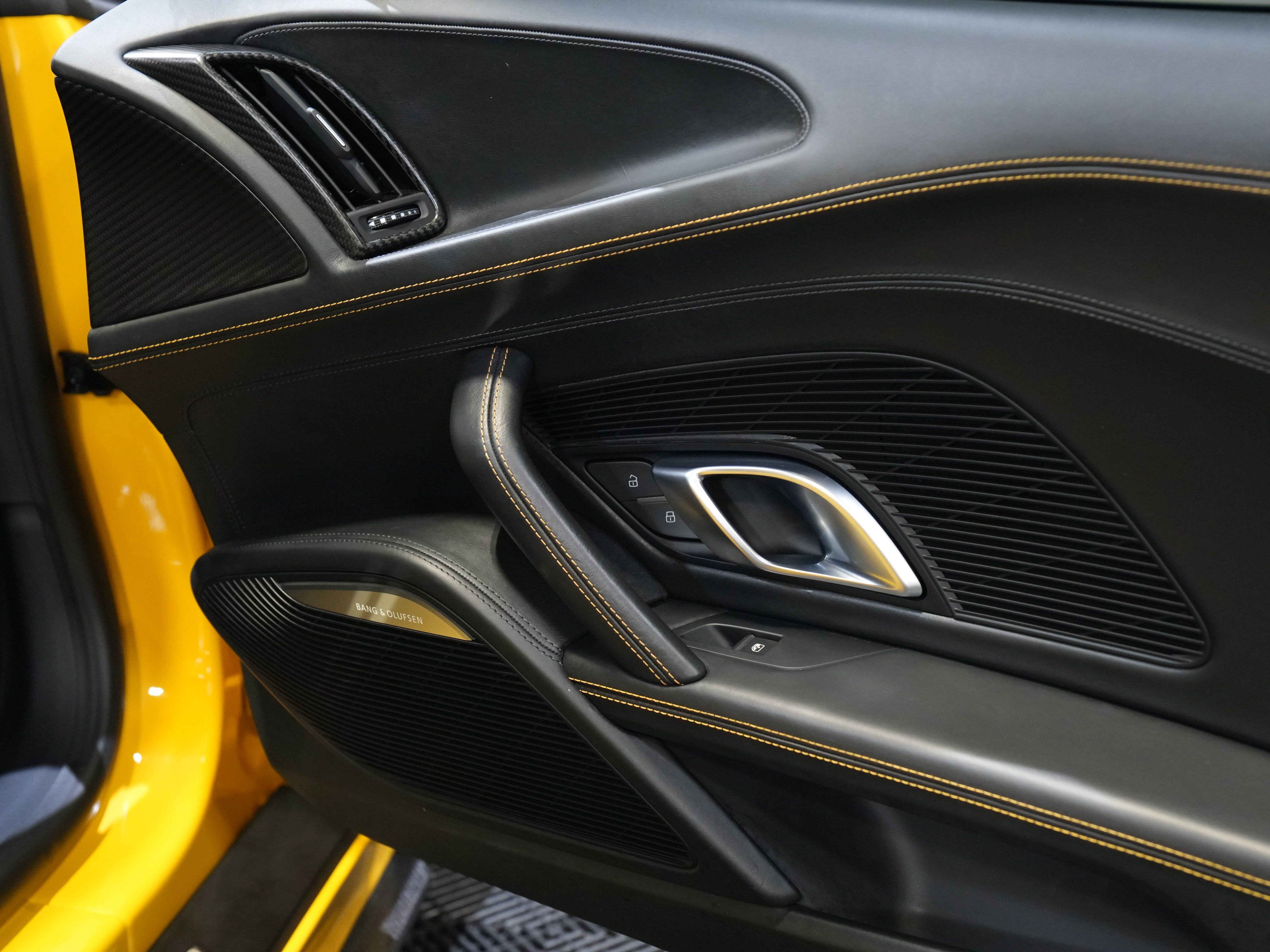 Used 2017 Audi R8 V10 plus image 23